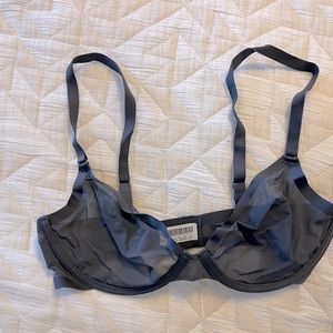 CUUP Plunge Bra - 34D - NWT